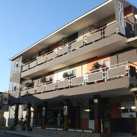 Hotel-Restaurante Ancora Пуэрто-Лопес Экстерьер фото