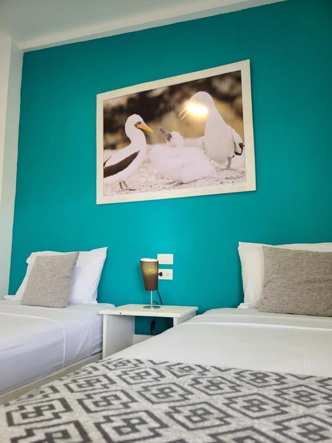 Hotel-Restaurante Ancora Пуэрто-Лопес Экстерьер фото