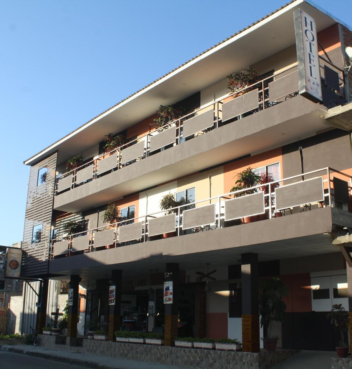 Hotel-Restaurante Ancora Пуэрто-Лопес Экстерьер фото